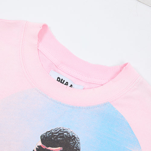 DUAA Soccer Player Graphic Pink T‑Shirt