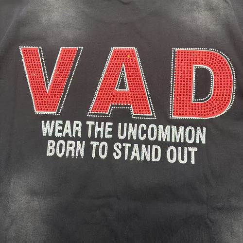 Vareallday Portrait‑Graphic Two‑Tone Short‑Sleeve T‑Shirt