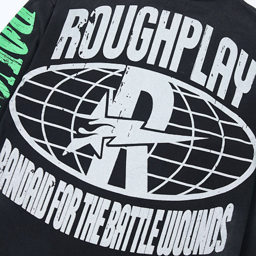 Roughplay Contrast Sleeve Graphic Long‑Sleeve Top