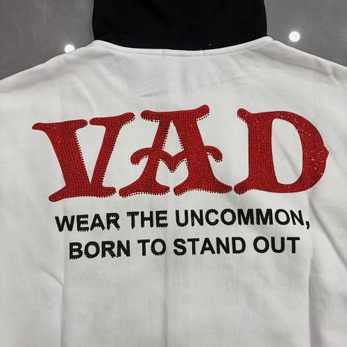 Vareallday Marilyn‑Graphic Two‑Tone Hoodie